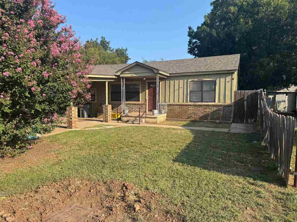 1413 NW Andrews Ave, Lawton, OK 73507