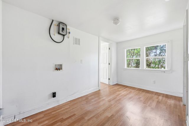1533 E 12TH Street, Jacksonville, FL 32206