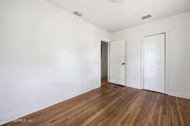 1533 E 12TH Street, Jacksonville, FL 32206