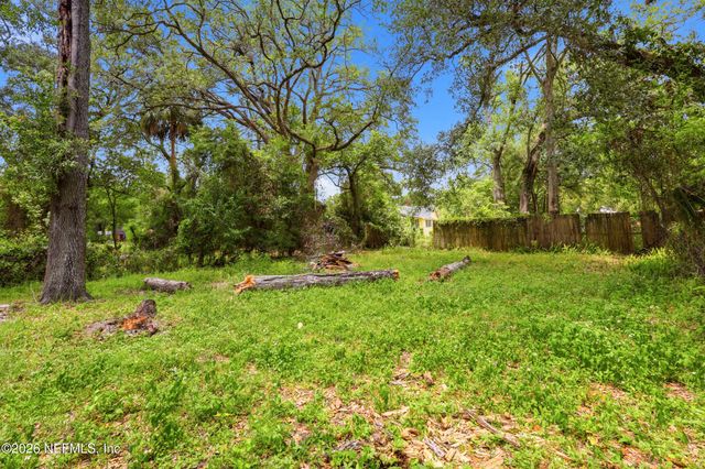1533 E 12TH Street, Jacksonville, FL 32206