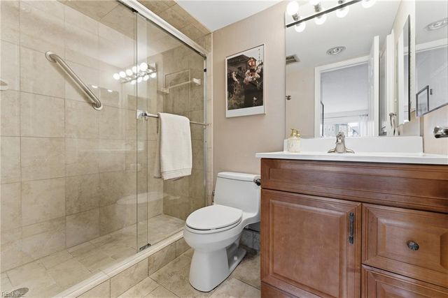 2830 Shore Dr Apt 200, Virginia Beach, VA 23451