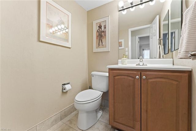 2830 Shore Dr Apt 200, Virginia Beach, VA 23451