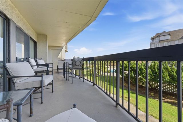 2830 Shore Dr Apt 200, Virginia Beach, VA 23451