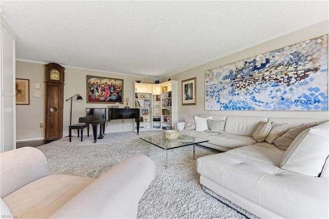 2830 Shore Dr Apt 200, Virginia Beach, VA 23451