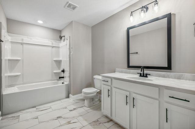 310 Cardinal Creek, Clarksville, TN 37040