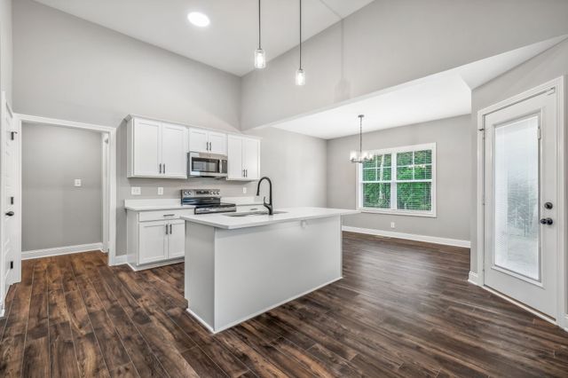 310 Cardinal Creek, Clarksville, TN 37040