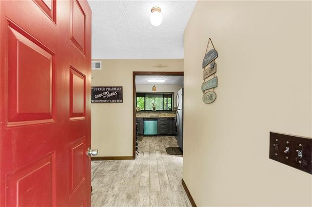 624 Crippled Oak Trail, Jasper, GA 30143