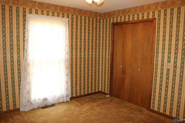 74 3rd Avenue, Grant, AL 35747