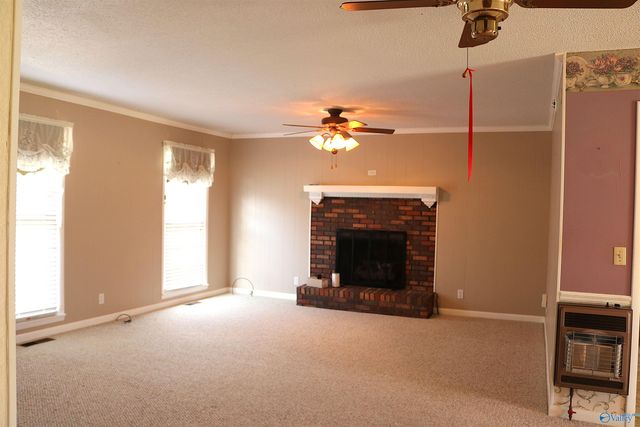 74 3rd Avenue, Grant, AL 35747