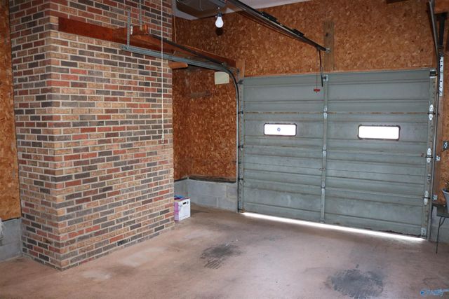 74 3rd Avenue, Grant, AL 35747