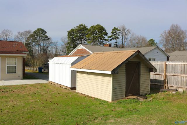 74 3rd Avenue, Grant, AL 35747