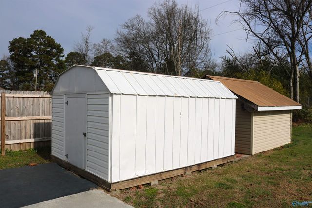 74 3rd Avenue, Grant, AL 35747