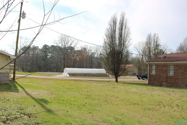 74 3rd Avenue, Grant, AL 35747