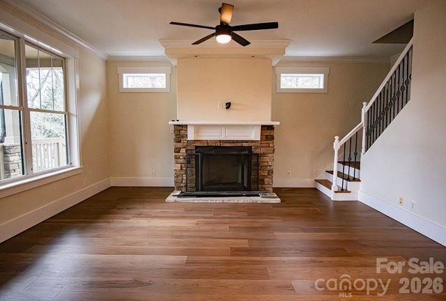 10 McMurray Lane, Black Mountain, NC 28711