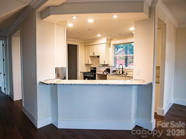 10 McMurray Lane, Black Mountain, NC 28711