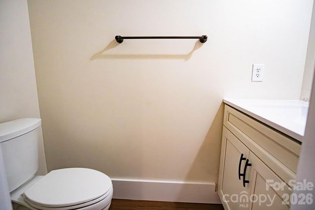 10 McMurray Lane, Black Mountain, NC 28711