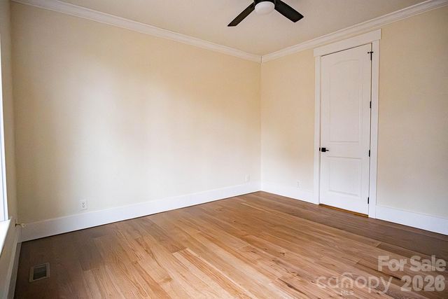 10 McMurray Lane, Black Mountain, NC 28711