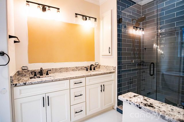 10 McMurray Lane, Black Mountain, NC 28711