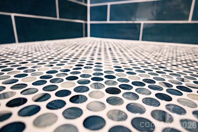 10 McMurray Lane, Black Mountain, NC 28711