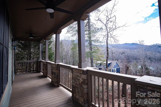 10 McMurray Lane, Black Mountain, NC 28711