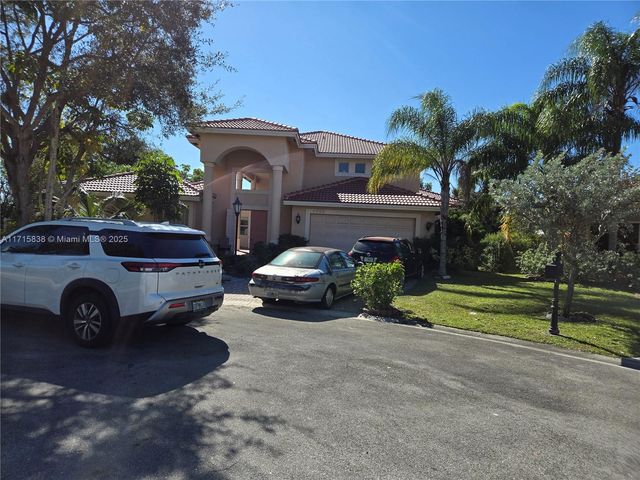 4956 Rothschild Dr, Coral Springs, FL 33067