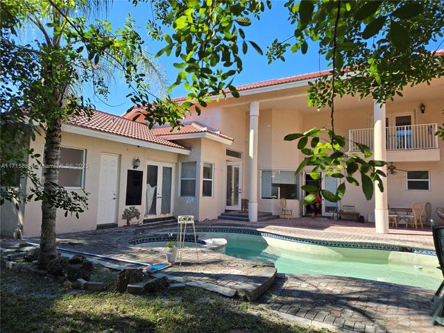 4956 Rothschild Dr, Coral Springs, FL 33067