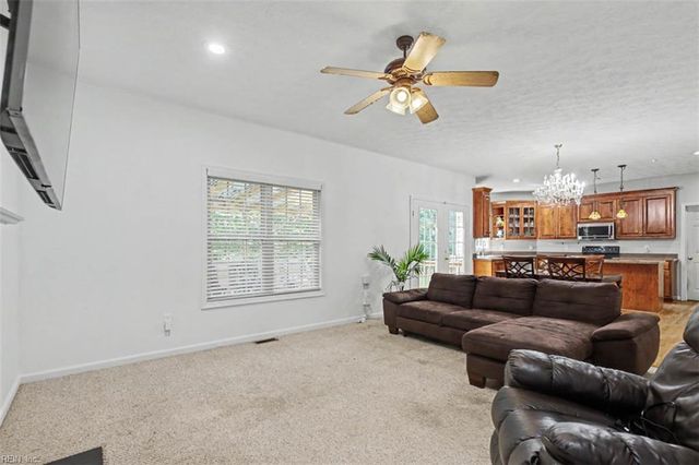 106 Bronze CT, Williamsburg, VA 23185