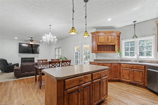 106 Bronze CT, Williamsburg, VA 23185