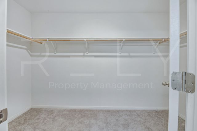 220 Wonderful Life WAY, Jarrell, TX 76537