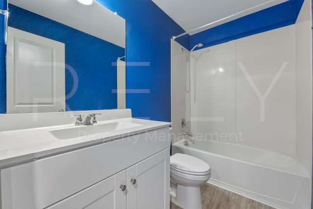 220 Wonderful Life WAY, Jarrell, TX 76537