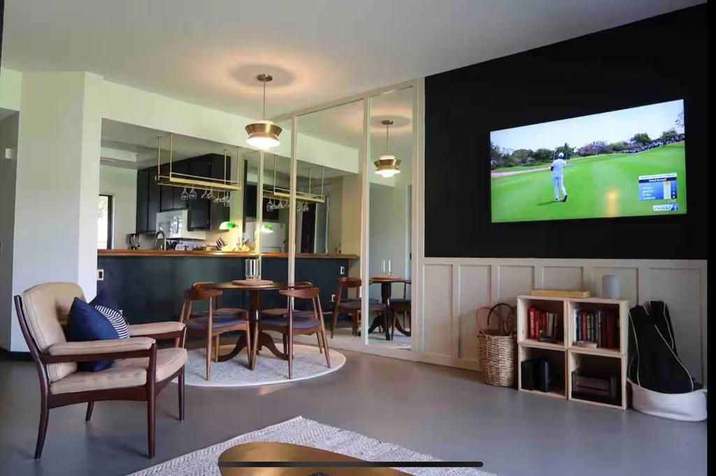 28621 E Portales Drive, Cathedral City, CA 92234