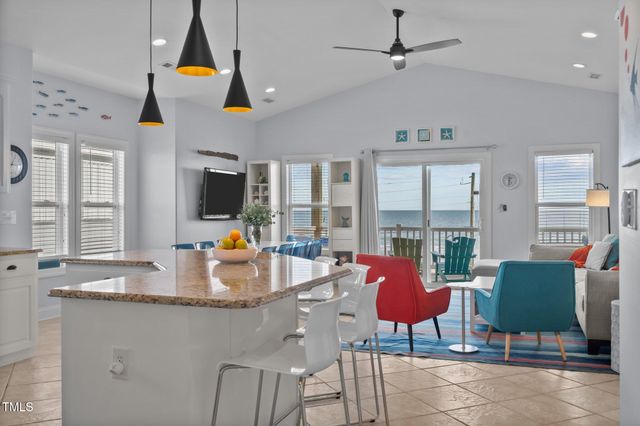 2015 N Shore Drive B, Surf City, NC 28445