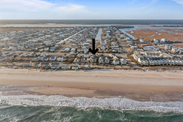 2015 N Shore Drive B, Surf City, NC 28445