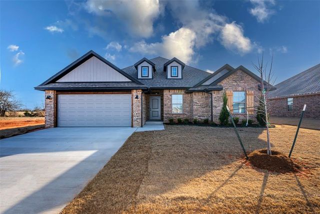 1948 W Crossbow Way, Mustang, OK 73064