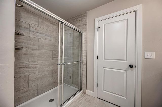 1948 W Crossbow Way, Mustang, OK 73064