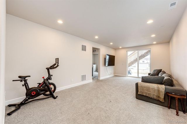 5757 Mammoth Lane, Colorado Springs, CO 80927