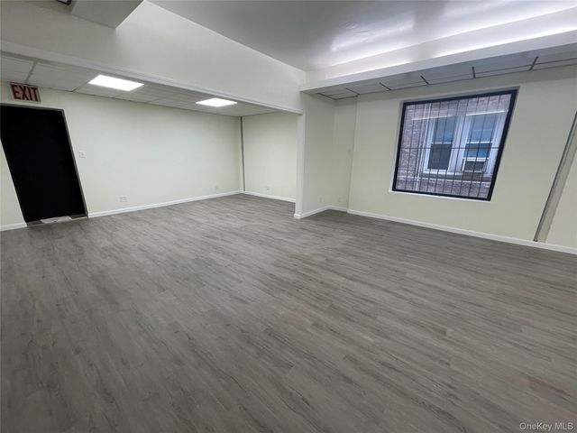 4711 47th Avenue, Woodside, NY 11377