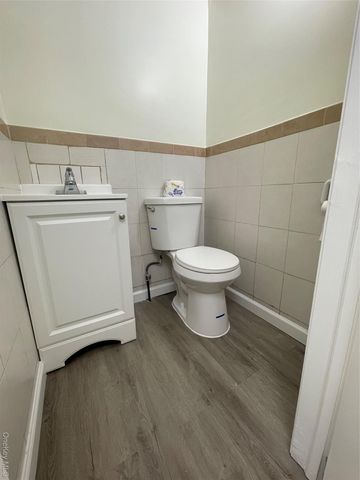 4711 47th Avenue, Woodside, NY 11377