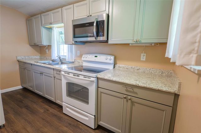 614 PENNSYLVANIA AVENUE, St Cloud, FL 34769