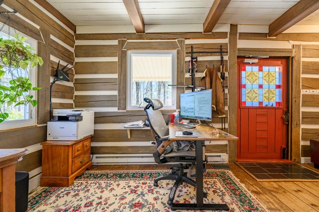 183 Willow Brook LN, Pilot, VA 24138