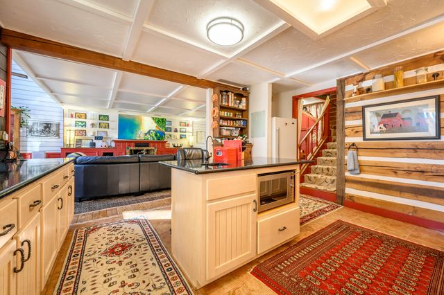 183 Willow Brook LN, Pilot, VA 24138