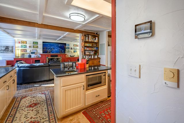 183 Willow Brook LN, Pilot, VA 24138