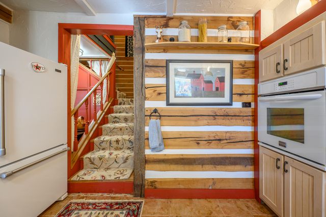 183 Willow Brook LN, Pilot, VA 24138