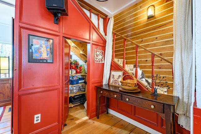 183 Willow Brook LN, Pilot, VA 24138