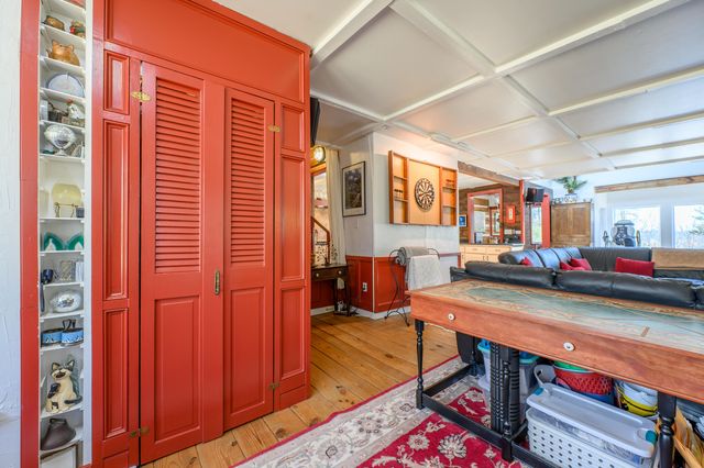 183 Willow Brook LN, Pilot, VA 24138