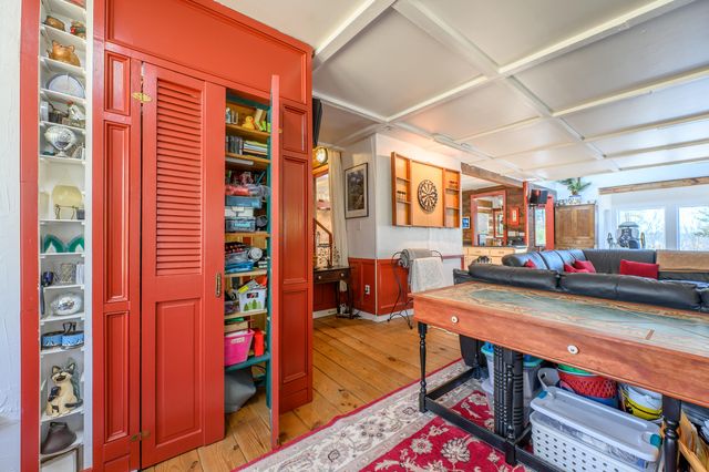 183 Willow Brook LN, Pilot, VA 24138