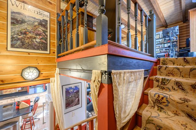 183 Willow Brook LN, Pilot, VA 24138