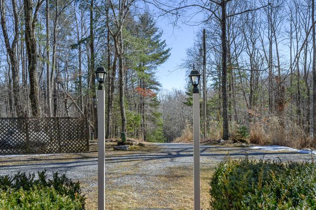 183 Willow Brook LN, Pilot, VA 24138