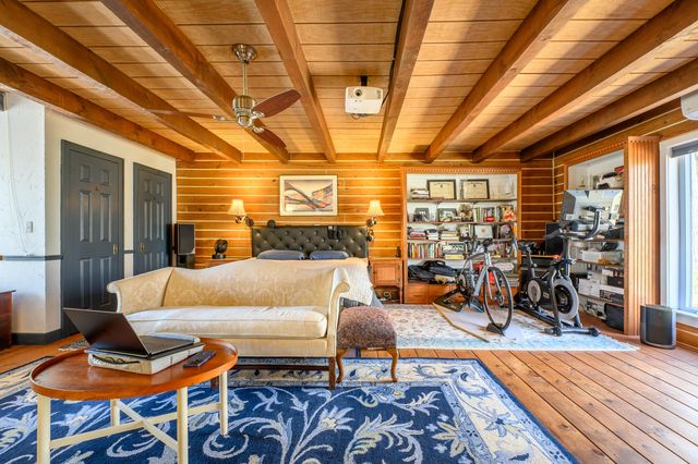 183 Willow Brook LN, Pilot, VA 24138