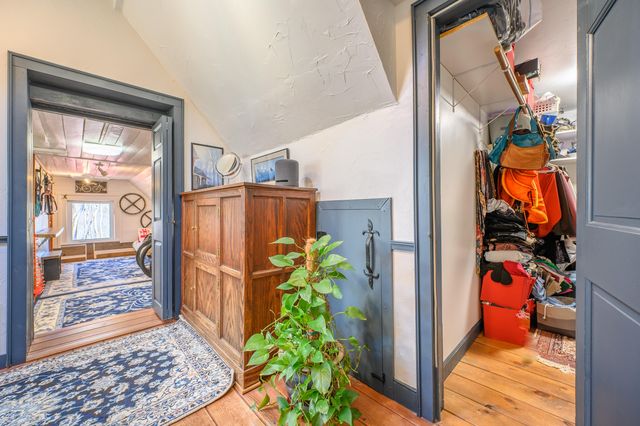 183 Willow Brook LN, Pilot, VA 24138